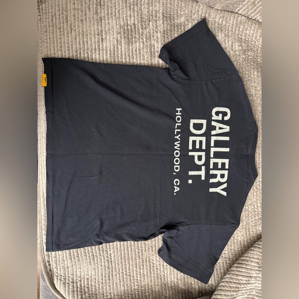 Gallery Dept t-shirt, in excellent worn condition✨